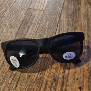 Black UV Protection Sunglasses